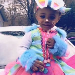 Meet your Posher, Barry